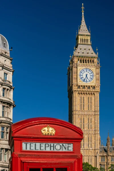 Big Ben Houses Parliament Uma Tradicional Cabine Telefónica Vermelha Londres — Fotografia de Stock