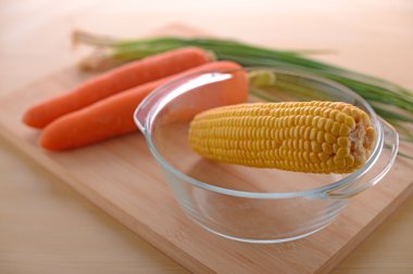 sebze ile sağlıklı yaşam. Mısır üzerinde kapat