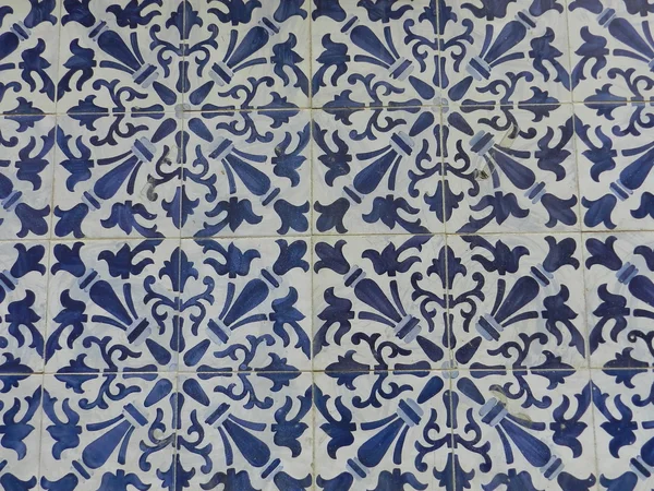 Azulejos tradicionais azuis e brancos Imagens Royalty-Free