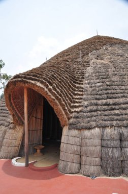 Ruanda 'da geleneksel krallar kulübesi