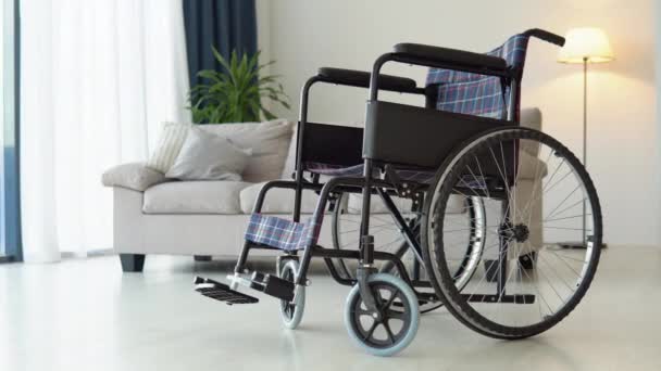 Wózek Inwalidzki Urzędzie Opieki Społecznej — Wideo stockowe
