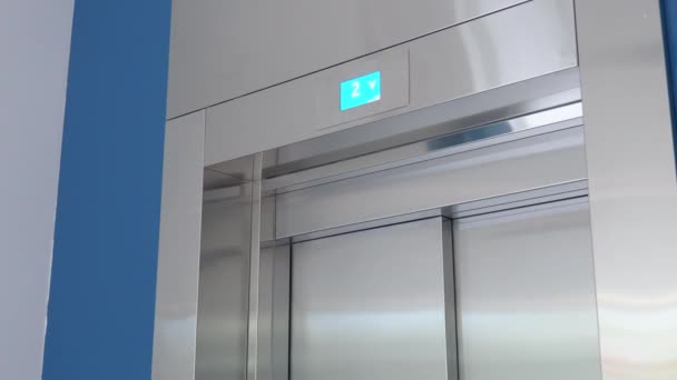 Elevator Goes Lift Numbers — стоковое видео