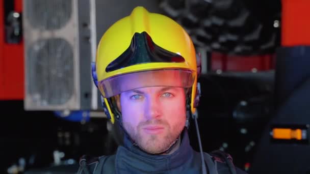 Close Portrait Strong Serious Fireman Helmet Full Equipment Standing Next — Stock Video