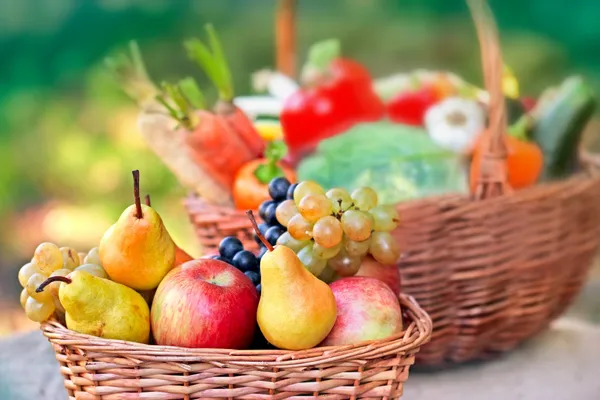 Frische Bio-Früchte aus nächster Nähe — Stockfoto