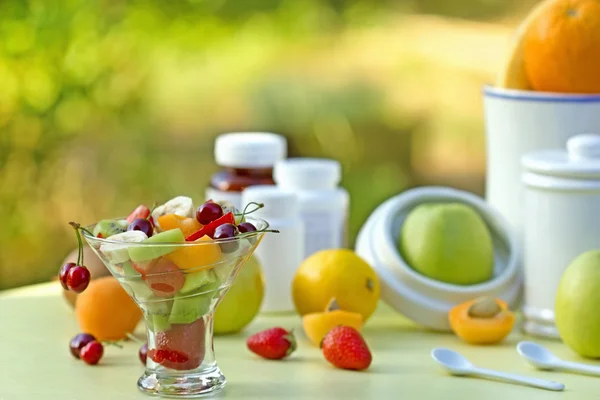 Fruit salad is rich with vitamins — Stock Photo, Image