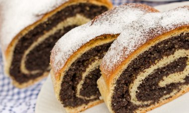 haşhaş tohumu ile Strudel