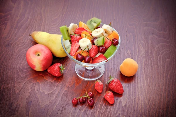 Salada de frutas de frutas orgânicas — Fotografia de Stock