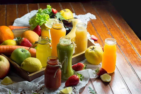 Färsk Juice Smoothie Och Ingredienser Hälsosamma Drycker — Stockfoto