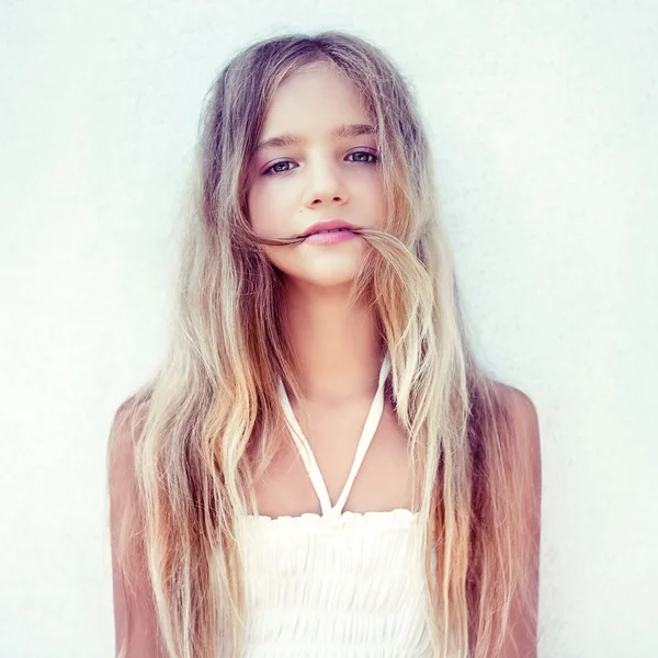 Sensuele portret van tiener meisje — Stockfoto