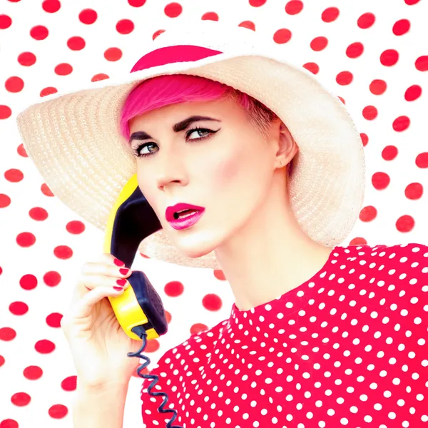 Fashion portrait of a retro girl with a phone — Stock Photo, Image