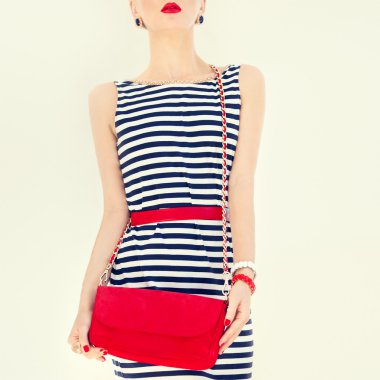 Deniz moda bakmak