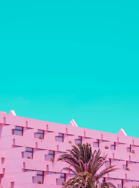 Edificio Minimalista Hotel Cielo Fondo Tendencias Colores Azul Rosa Concepto — Foto de Stock