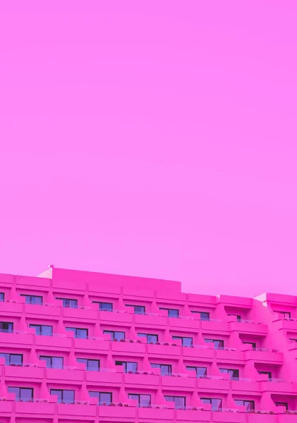 Здание Отеля Розовый Фон Неба Дизайн Цветов Тенденции Концепция Туристического — стоковое фото