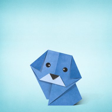 origami köpek--dan yeniden işleyip kullanı kağıt yapılmış