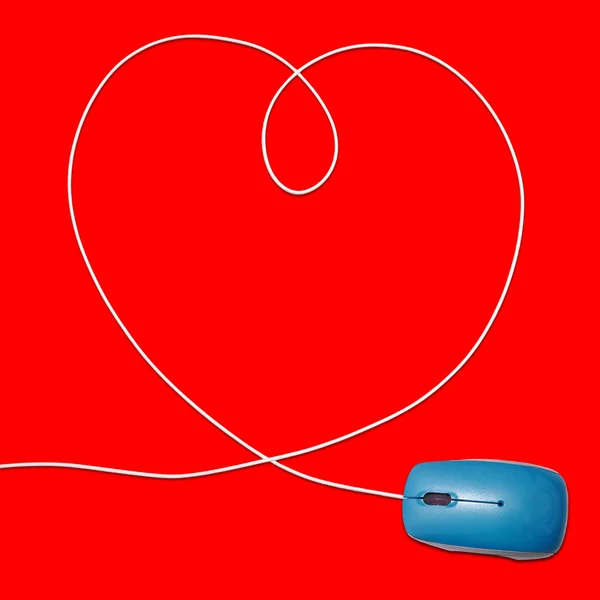 Ποντίκι του υπολογιστή με το καλώδιο σε σχήμα καρδιάς — Φωτογραφία Αρχείου