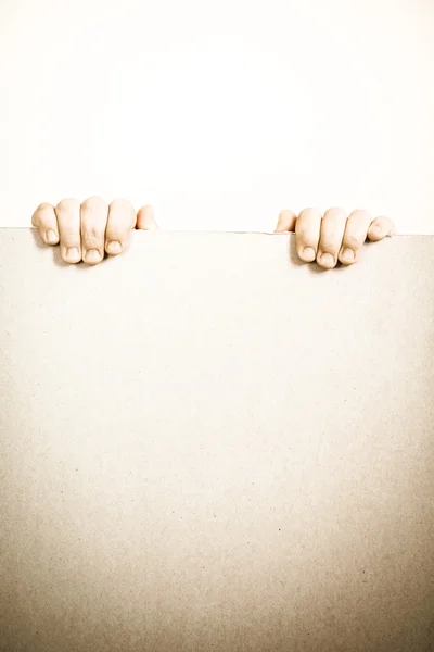 Kağıt boş tutan çocuk elleri — Stok fotoğraf