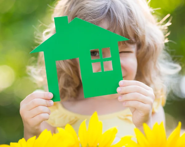 Paper house in hand — Stock Photo, Image