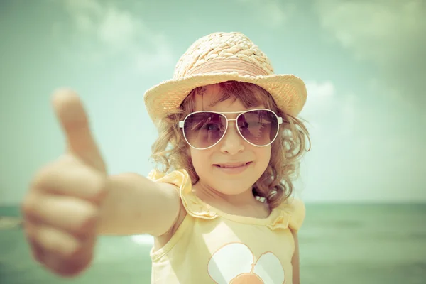 Hipster kid at the beach — Stock Photo, Image