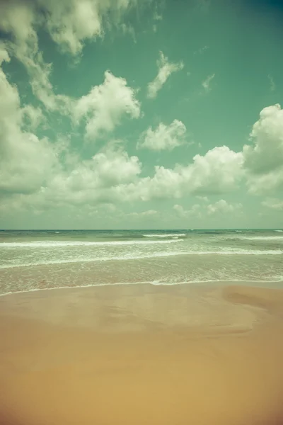 Spiaggia tropicale idilliaca — Foto Stock