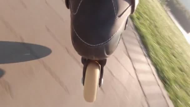 Patines de ruedas Slow Motion — Vídeo de stock