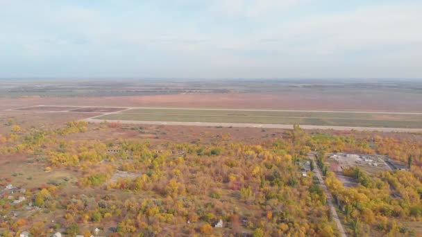 Pista aérea de los suburbios — Vídeo de stock