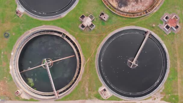 Industrianläggning för avloppsvatten — Stockvideo