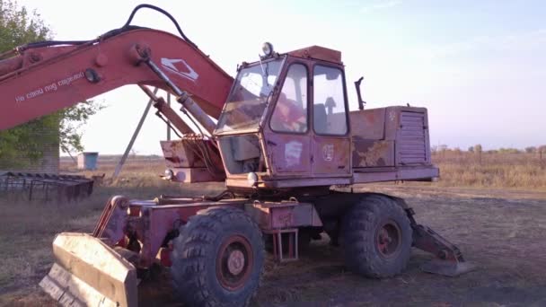 Ancienne pelle agricole — Video