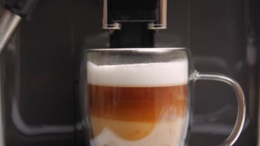 fincan kapuçino