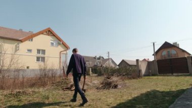 Odun Kesen İşçi Yavaş Hareketi