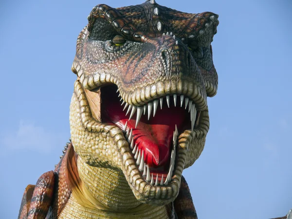 Besonderheit des allegorischen Umzugs über Dinosaurier beim Karneval in Viareggio lizenzfreie Stockfotos