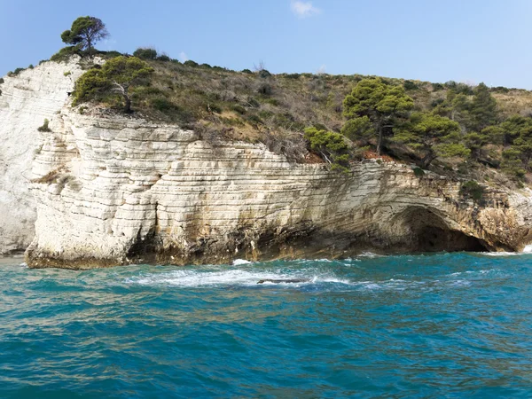 Landschaft der Küste des gargano apulia italien — Stockfoto