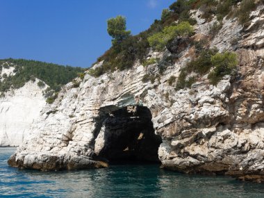 gargano apulia İtalya'nın sahil landscapre