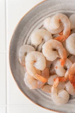 Eritilmiş karides, deniz ürünleri, lezzet.