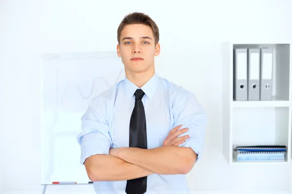 Retrato de jovem empresário — Fotografia de Stock