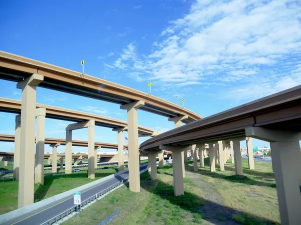 Cruce Carreteras Autopistas Fuera Dallas Texas —  Fotos de Stock