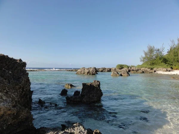 Zona Rocosa Playa Poco Profunda Rota Islas Marianas Del Norte — Foto de Stock
