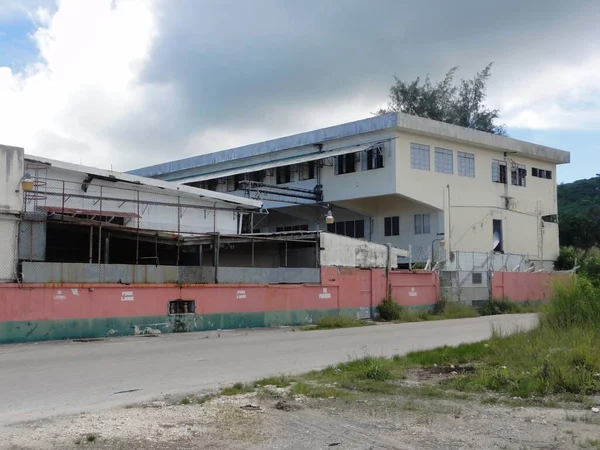 Een Verlaten Gebouw Dat Vroeger Een Kledingfabriek Saipan Cnmi — Stockfoto