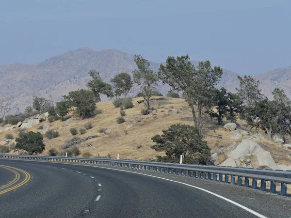 Estrada Sinuosa Com Montanhas Longo Rodovia 178 Califórnia — Fotografia de Stock