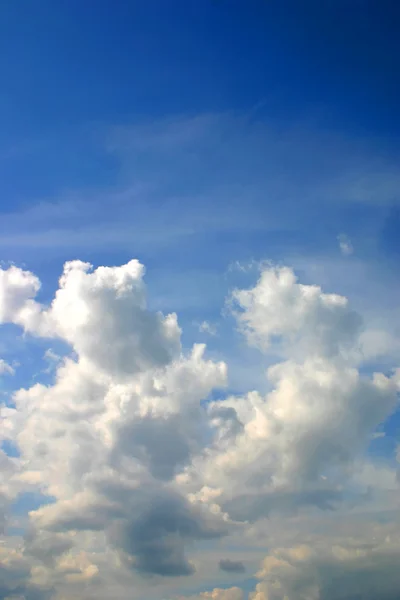 Paisaje nublado — Foto de Stock