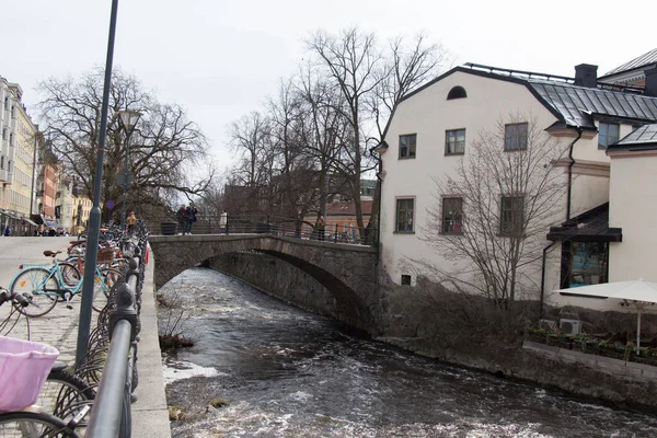 Zweden Uppsala April 2019 Uitzicht Een Brug Een Kanaal April — Stockfoto