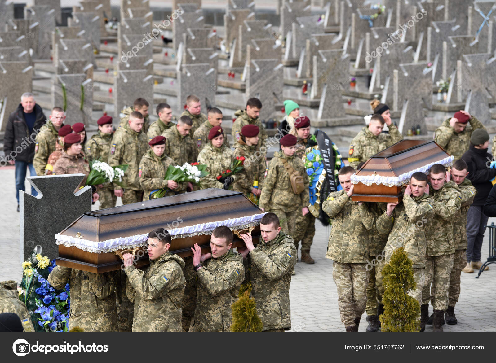 https://st.depositphotos.com/11394376/55176/i/1600/depositphotos_551767762-free-stock-photo-lviv-ukraine-march-2022-servicemen.jpg
