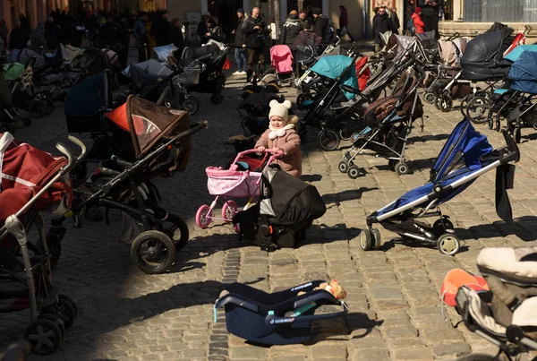 Lviv Ukraine März 2022 109 Leere Kinderwagen Werden Während Einer — Stockfoto