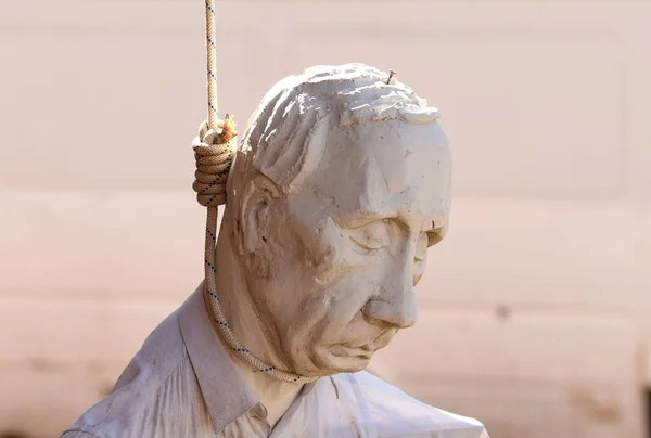 Una Efigie Del Presidente Ruso Vladimir Putin Cuerda Verdugo Cuelga —  Fotos de Stock