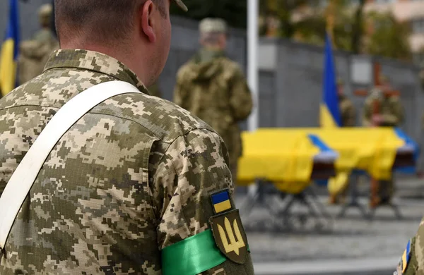 Львов Украина Апреля 2022 Года Похороны Украинских Военнослужащих Погибших Время — стоковое фото