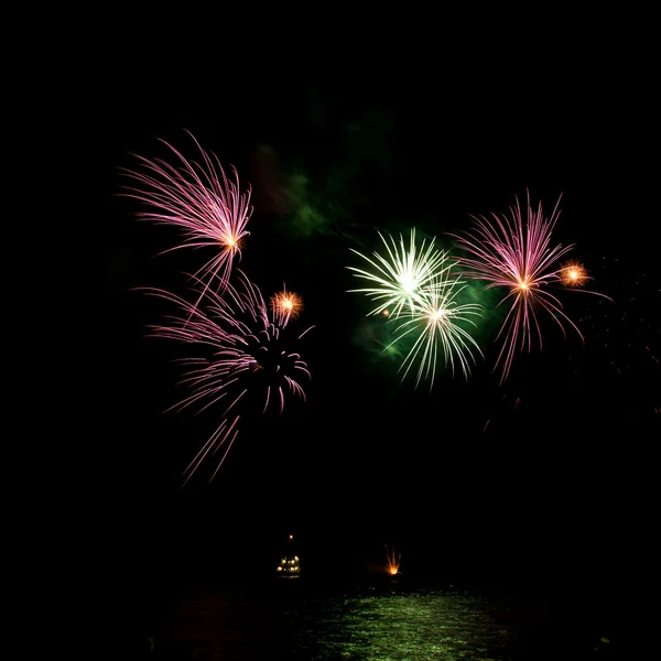 Fogos de artifício — Fotografia de Stock