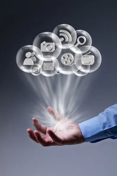 Cloud computing toepassingen bij uw vingertoppen — Stockfoto