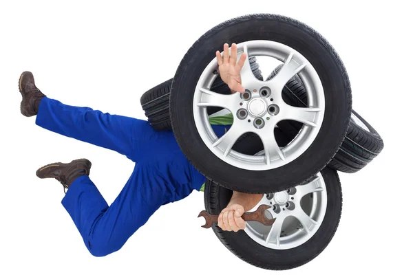 Mechanik, na které se vztahuje pneumatiky — Stock fotografie