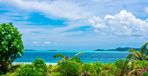 Tropical desert islands landscape — Stock Photo, Image