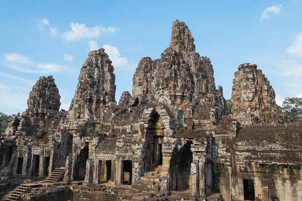 Stone heads at ancient Bayon Temple — Stock Photo, Image