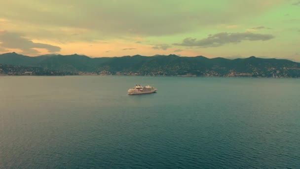 Wonderful Sea Sunny Day Wonderful View Mountains Seashore Ship Sea — Stok video